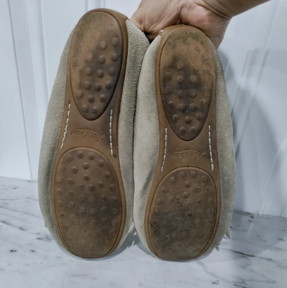 Lucky Brand tan driving moccasins women's size 9